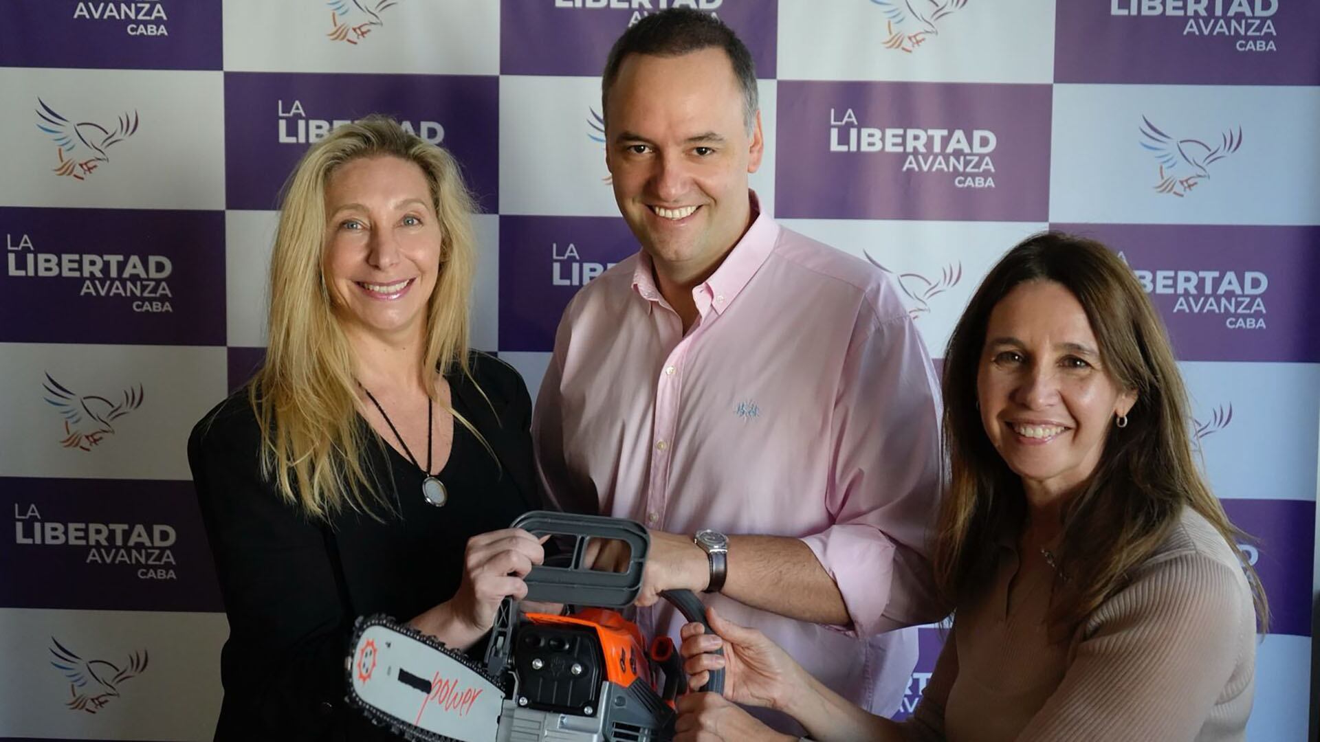 Karina Milei, Manuel Adorni y Pilar Ramirez