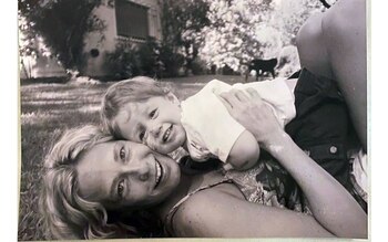 Gloria Carrá y Angela Torres,