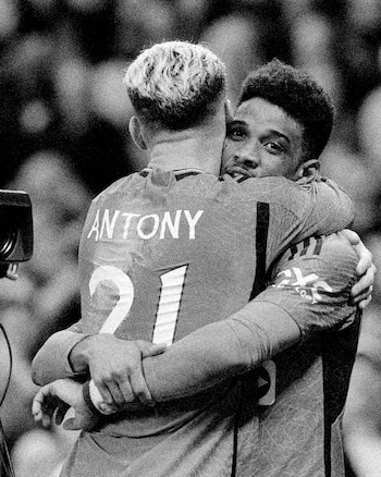 Las imágenes inéditas del triunfo de Manchester United a Liverpool