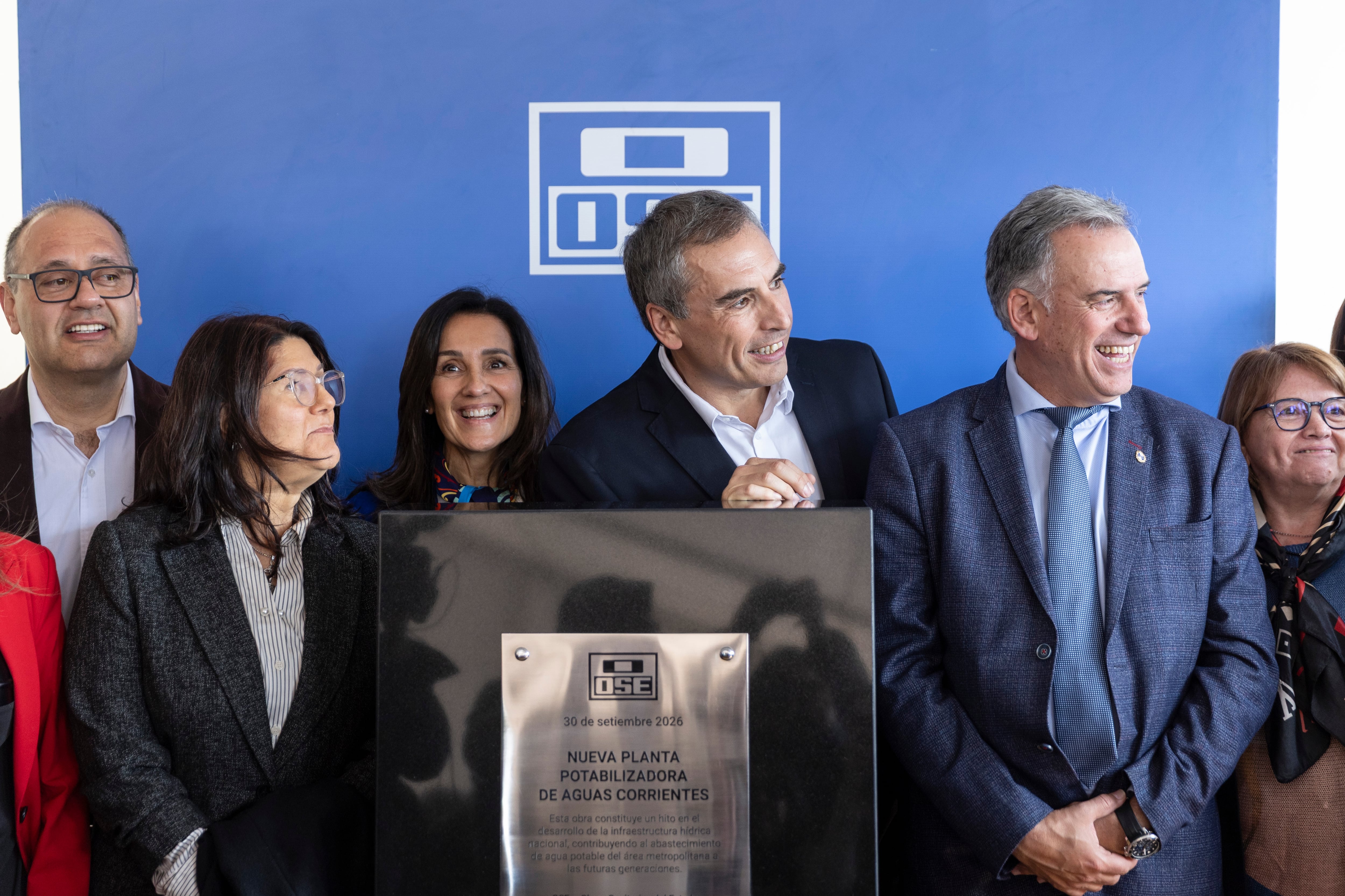 .El presidente de OSE, Pablo Ferreri, junto al presidente de Uruguay, Yamandú Orsi (Presidencia) (Camilo dos Santos Ayala, Presidencia)