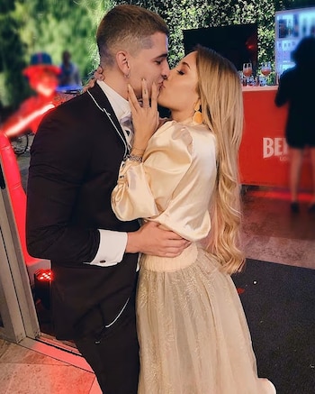 El proceso de despedida de Luisa Fernanda W incluyó un momento íntimo junto a Fabio Legarda, reforzando el papel de la fe y la espiritualidad en su camino de sanación - crédito legarda / Instagram