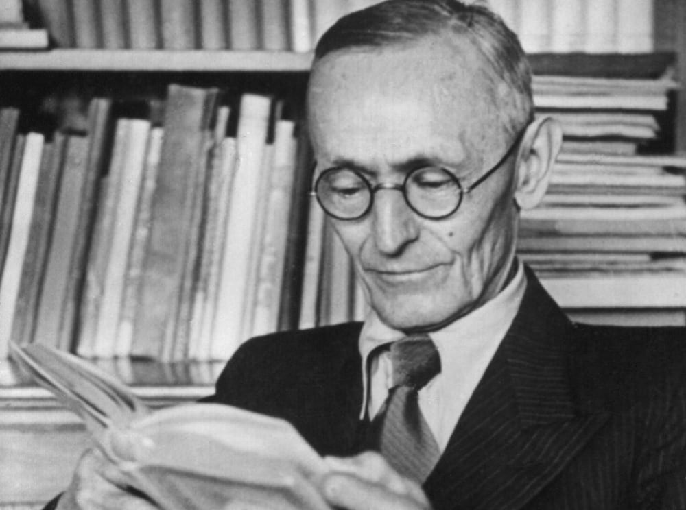Hermann Hesse falleció a causa de una hemorragia cerebral mientras dormía el 9 de agosto de 1962, a los 85 años