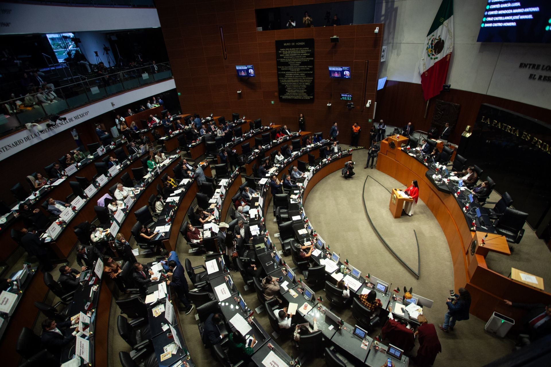 Senado retira de su portal 10 años de información pública: Artículo 19 pide sanciones por opacidad en contratos y gastos