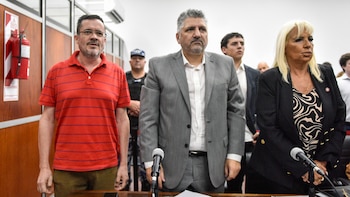 Martín Del Rio junto a