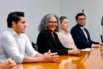 Tras asumir la gubernatura, Domínguez Nava encabezó una reunión con el gabinete estatal para coordinar las primeras acciones de su administración.