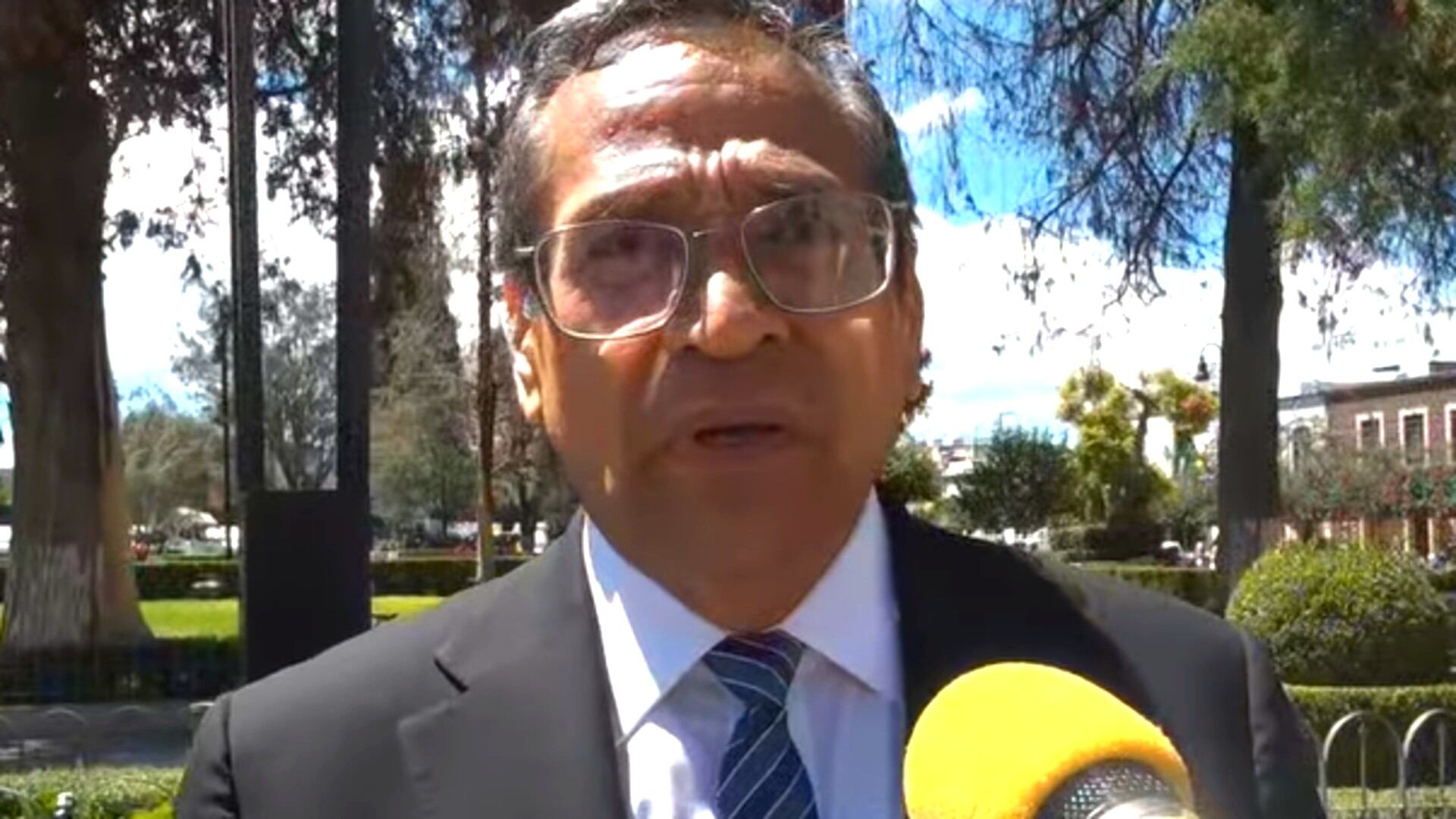 Juan Manuel Oliva militó en el PAN más de 30 años