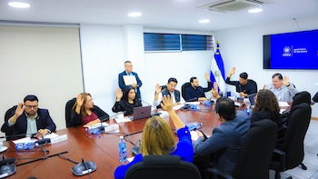 El Salvador busca digitalización de