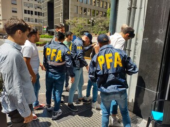 Los dos sospechosos detenidos por