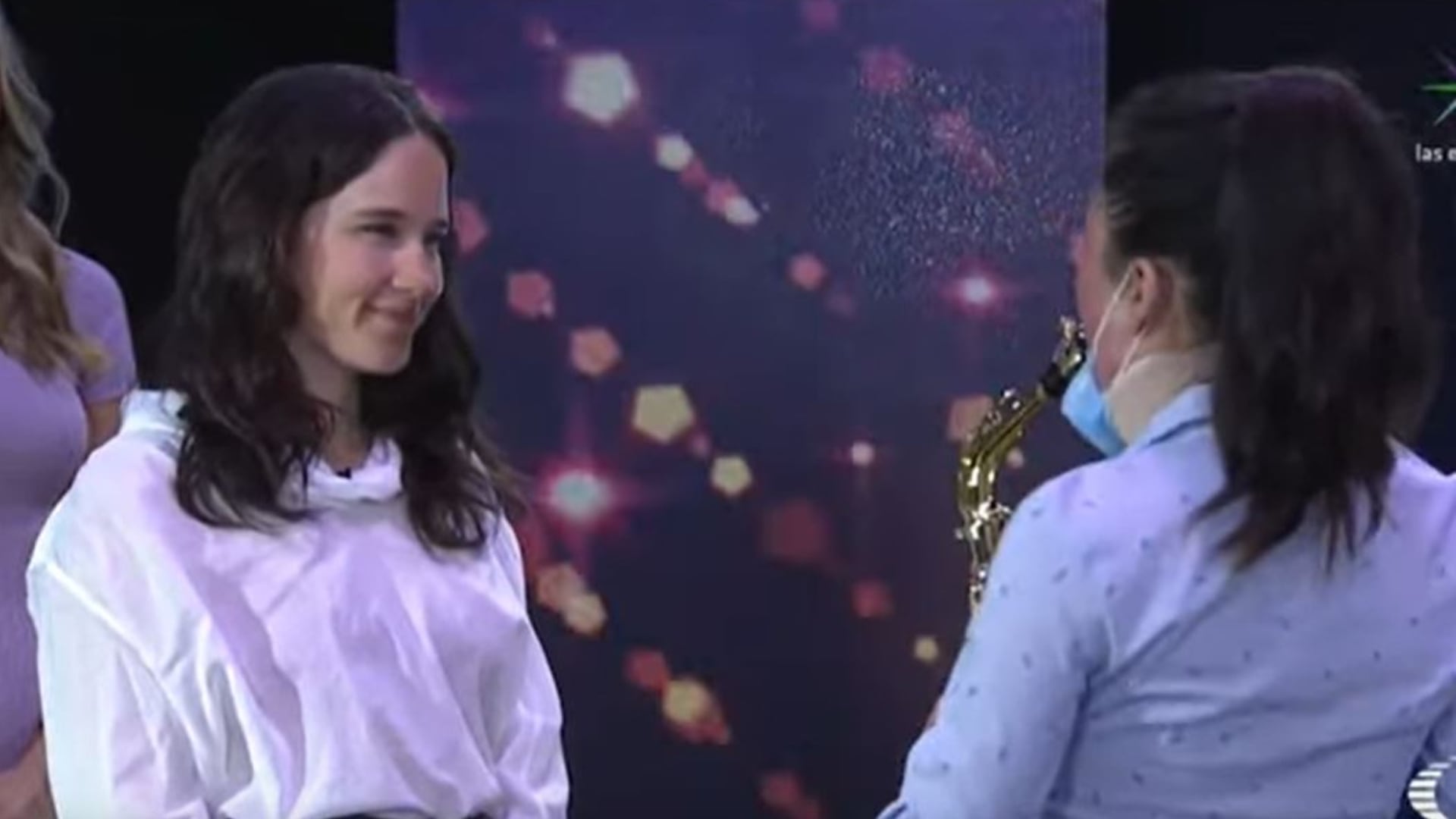 Así fue el momento en que María Elena Ríos Ortiz subió al escenario para tocar