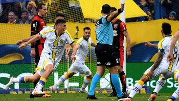 Veliz inicia el festejo del