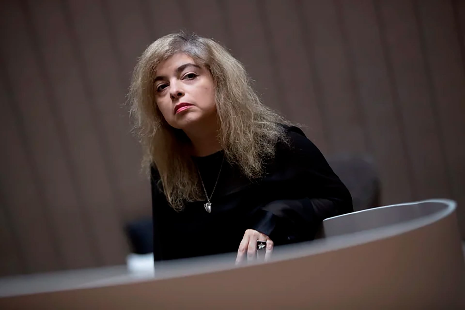 Mariana Enriquez, escritora argentina: “Tres cuartas partes del universo son oscuridad. Hay mucha más oscuridad que luz sobre nosotros”