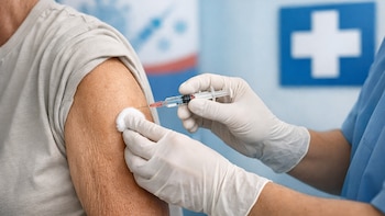 Salud silver en invierno: de la urgencia por la gripe A al control estricto de los riesgos crónicos