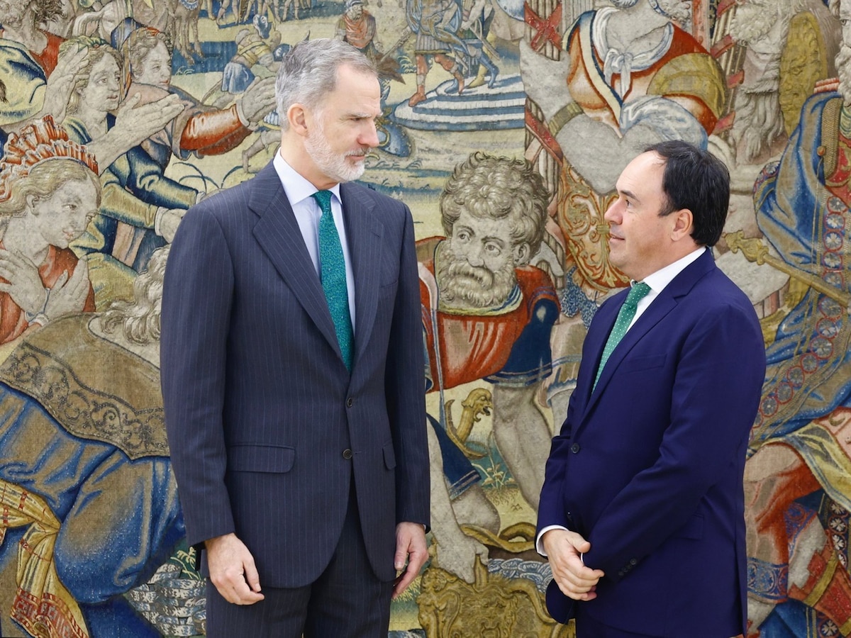 Llorca informa al Rey sobre el estado de la reconstrucción tras la dana y le invita a la exposición temporal de Sorolla - Infobae