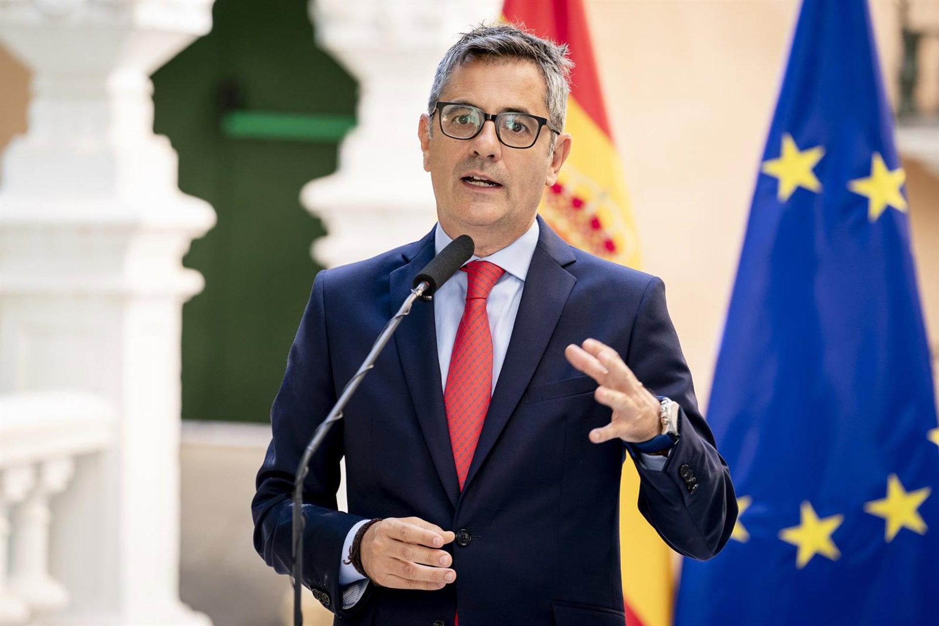 02/09/2026 El ministro de la Presidencia, Justicia y Relaciones con las Cortes, Félix Bolaños, atiende a los medios de comunicación, en el Palacio de Parcent, a 2 de septiembre de 2026, en Madrid (España). Bolaños ha pedido