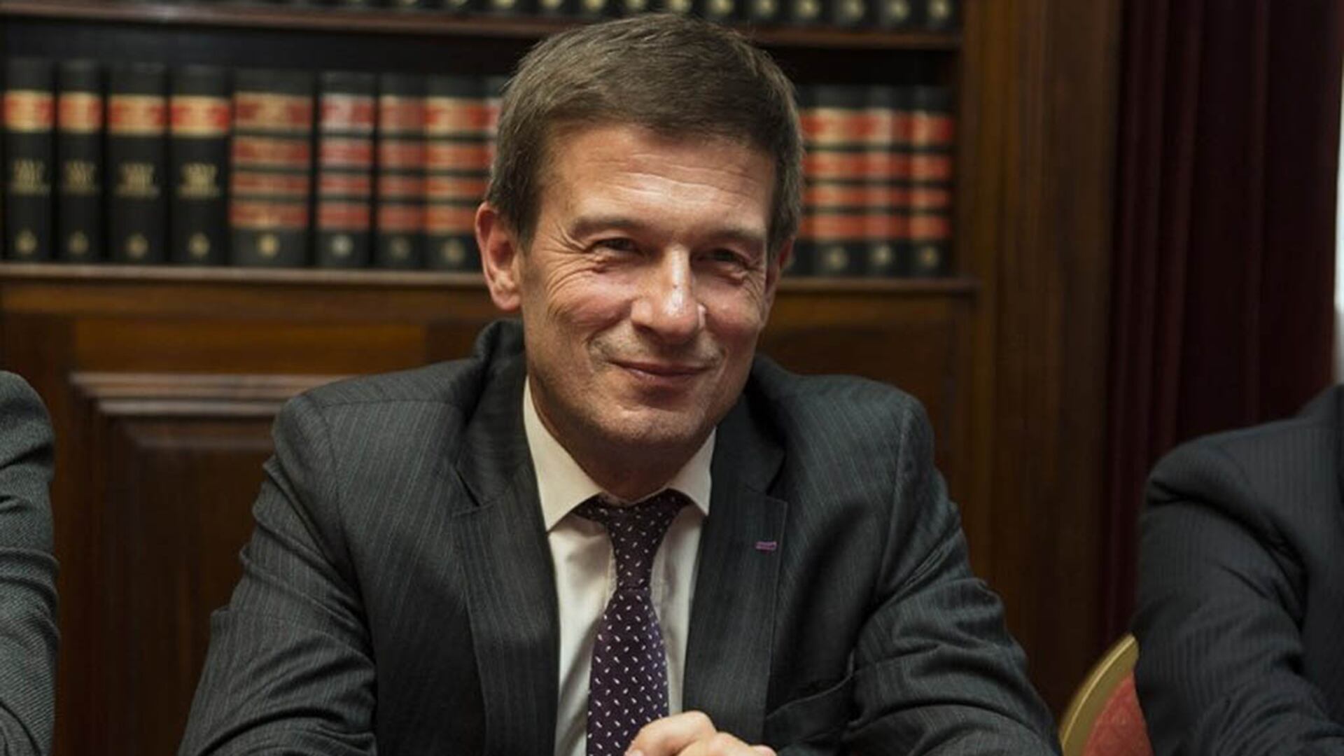 El juez Julián Ercolini debe decidir el envío a juicio de el ex presidente