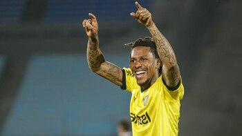 Peñarol y Liverpool buscan dar