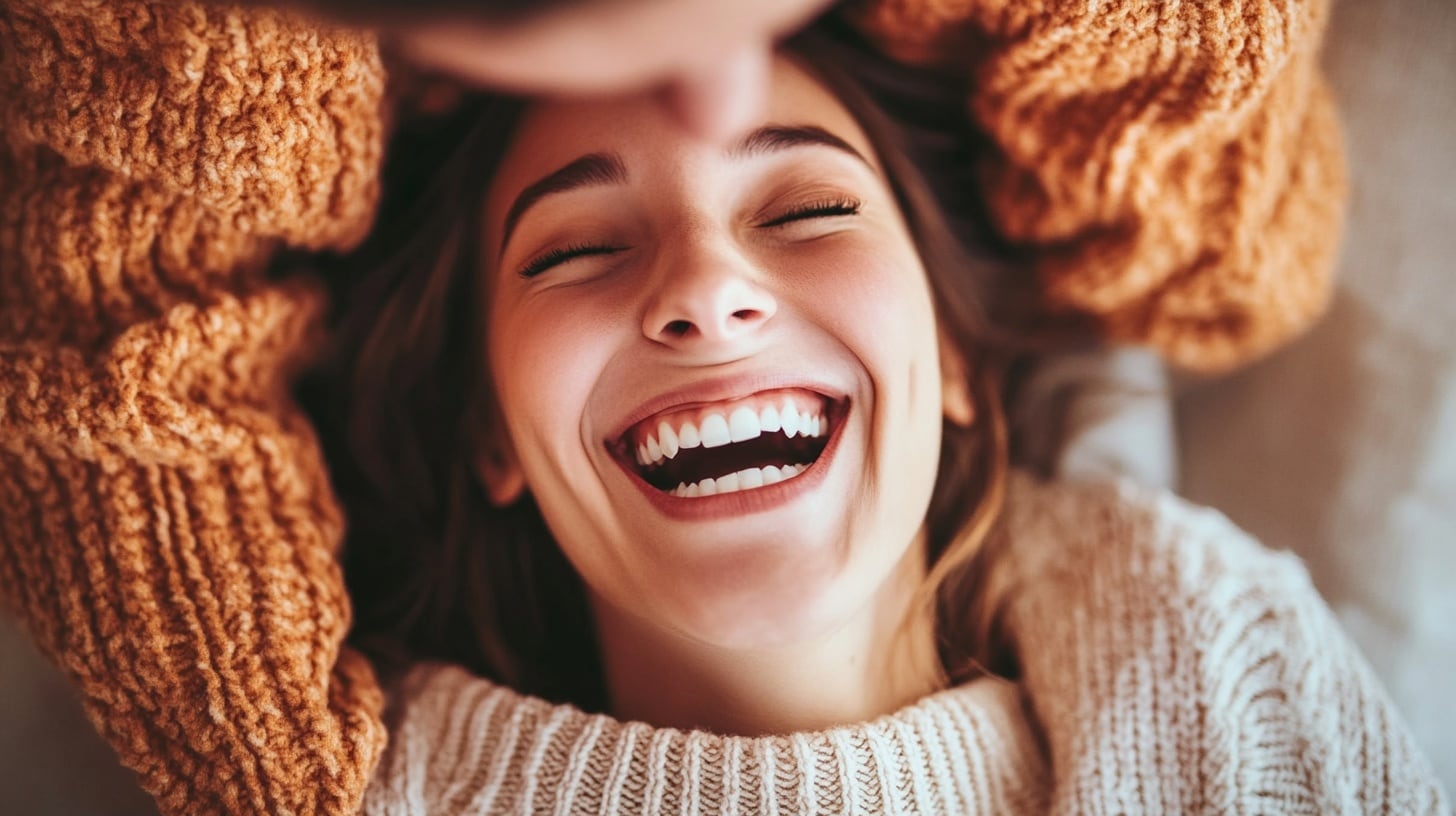 La risa reduce el cortisol y fortalece el sistema inmunológico, mejorando la respuesta del organismo ante enfermedades (Imagen Ilustrativa Infobae)