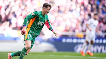 El Athletic Club traspasa a Julen Agirrezabala al Real Racing Club