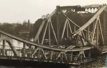 En el puente Glienicke se