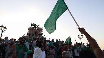 Miles de personas despiden al