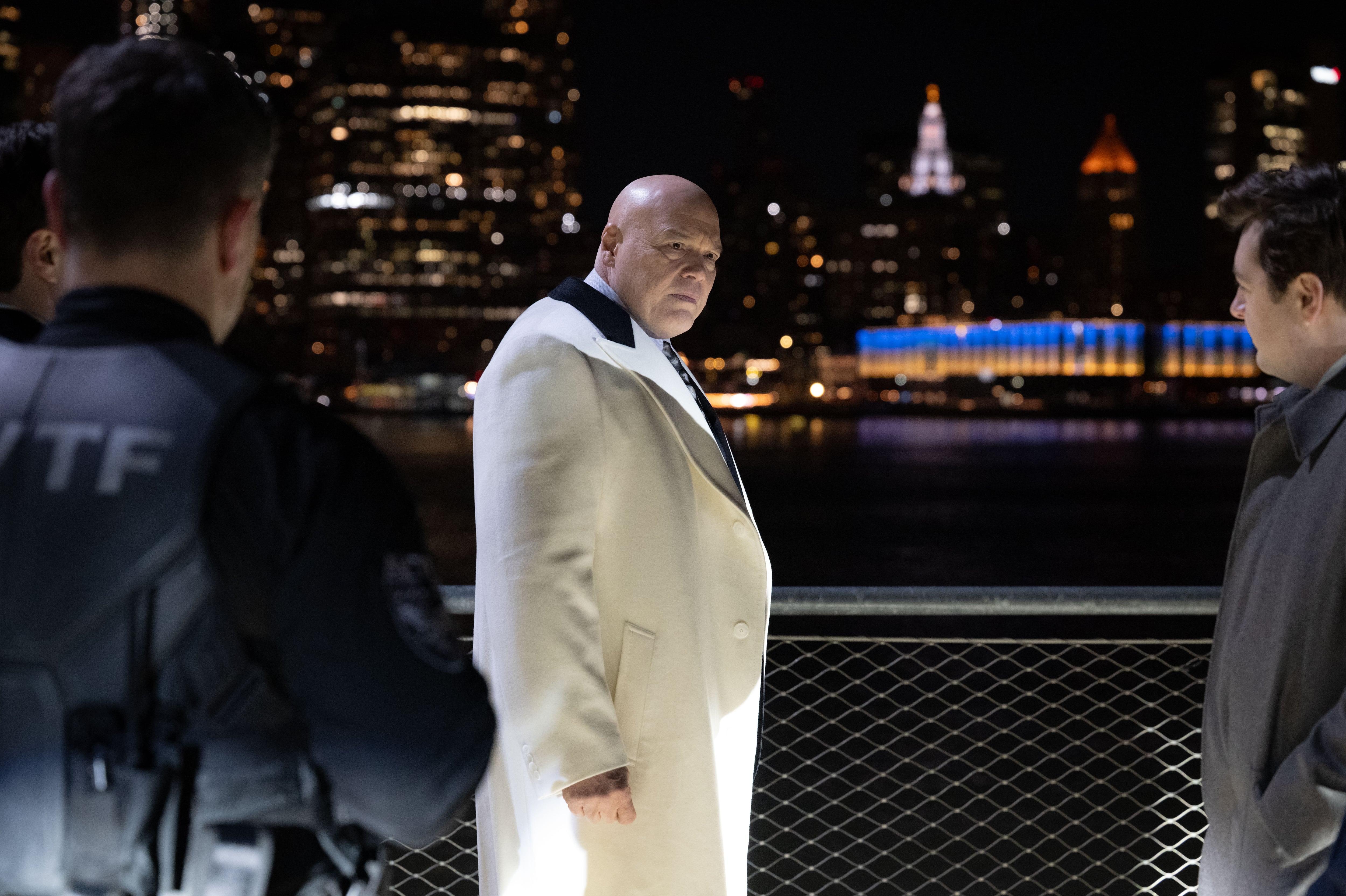 La transición técnica en la caracterización de Kingpin permitirá explorar nuevas dimensiones interpretativas y proteger la salud del actor en el universo Marvel (Daredevil: Born Again - Temporada 2 - Episodio 1)