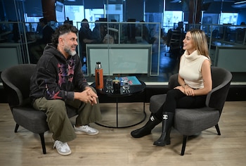 Random - Morena Beltran