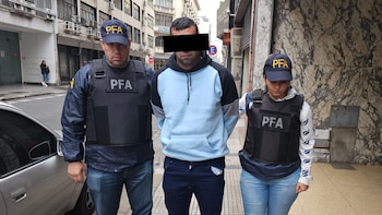 ROBERTO OREJON CARDOZO VILLA 1-11-