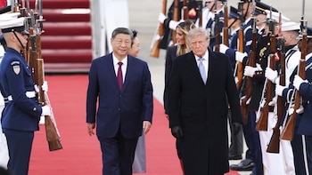 Xi aboga por una relación estable con EEUU a su llegada a Washington para reunirse con Trump