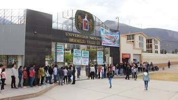 ‘Los compadres de la UNI’,