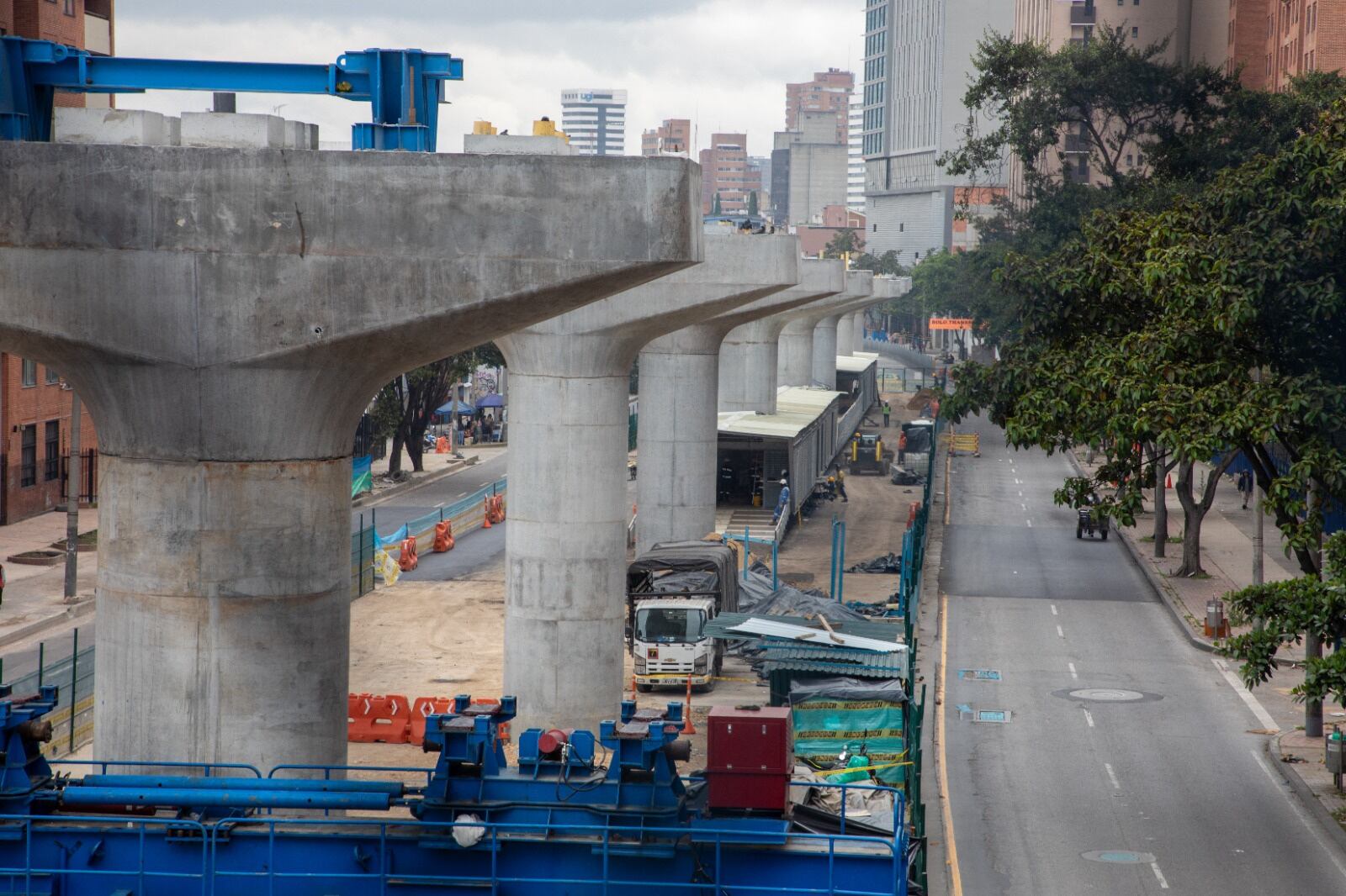El metro de Bogotá, con un avance del 53,58%, incluye más de 5.000 pilotes y 144 vanos completos construidos - crédito Metro de Bogotá