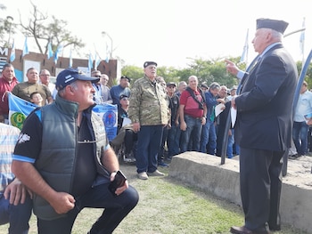 El viejo jefe junto a