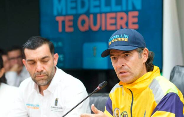 Daniel Quintero aseguró que Federico Gutiérrez toma trago cada fin de semana - crédito @FicoGutierrez/X