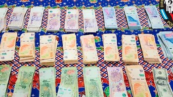 Parte del dinero secuestrado durante