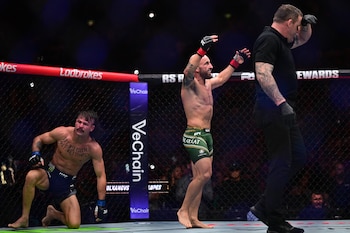 Volkanovski ante Diego Lopes. (Dean Lewins/AAP Image via AP)