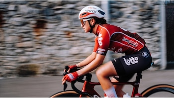 Romina Hinojosa logra una buena actuación en la contrarreloj femenina del Mundial de Ruta