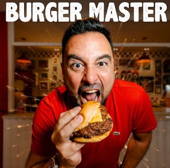Tulio Zuluaga lanza el Burger Master más grande de la historia: hamburguesas, nervios y mucha presión en la cocina - crédito @tuliorecomienda/IG