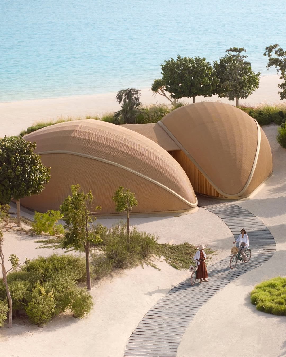 El Mar Rojo dispone de un aeropuerto internacional (RSI)