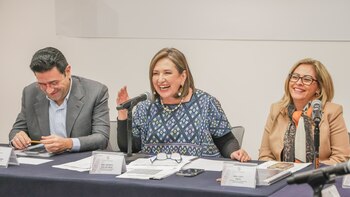 Xóchitl Gálvez deja la Comisión