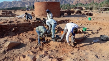 Arabia Saudita: arqueólogos buscan restos