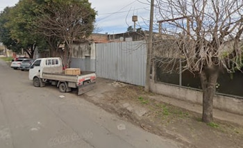 El hecho ocurrió en Arengreen al 6000, cerca del cruce de las avenidas Ovidio Lagos y Circunvalación