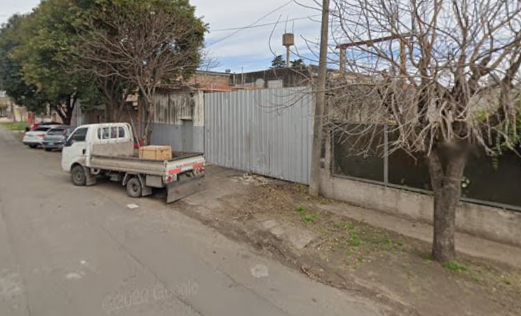 El hecho ocurrió en Arengreen al 6000, cerca del cruce de las avenidas Ovidio Lagos y Circunvalación