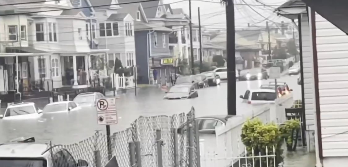 Atletas declararon a medios locales que no recibieron advertencias sobre los riesgos del terreno pese a la alerta meteorológica en Nueva Jersey (captura de video)