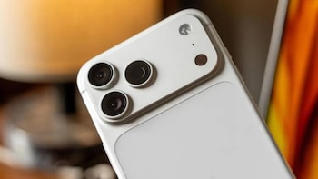 iPhone 18 Pro Max tendría por primera vez en la historia una función física para su cámara profesional