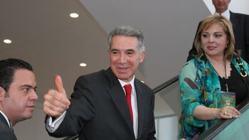 Political Harakiri: Roberto Madrazo was