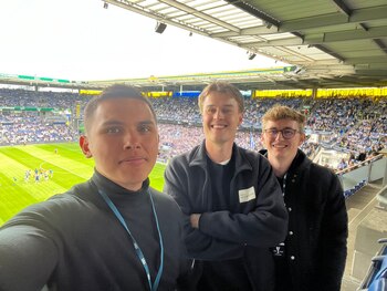 Raymund Nelausen, periodista de Bold,