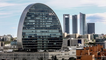 BBVA completa el programa extraordinario de recompra de acciones de 3.960 millones, el mayor de su historia