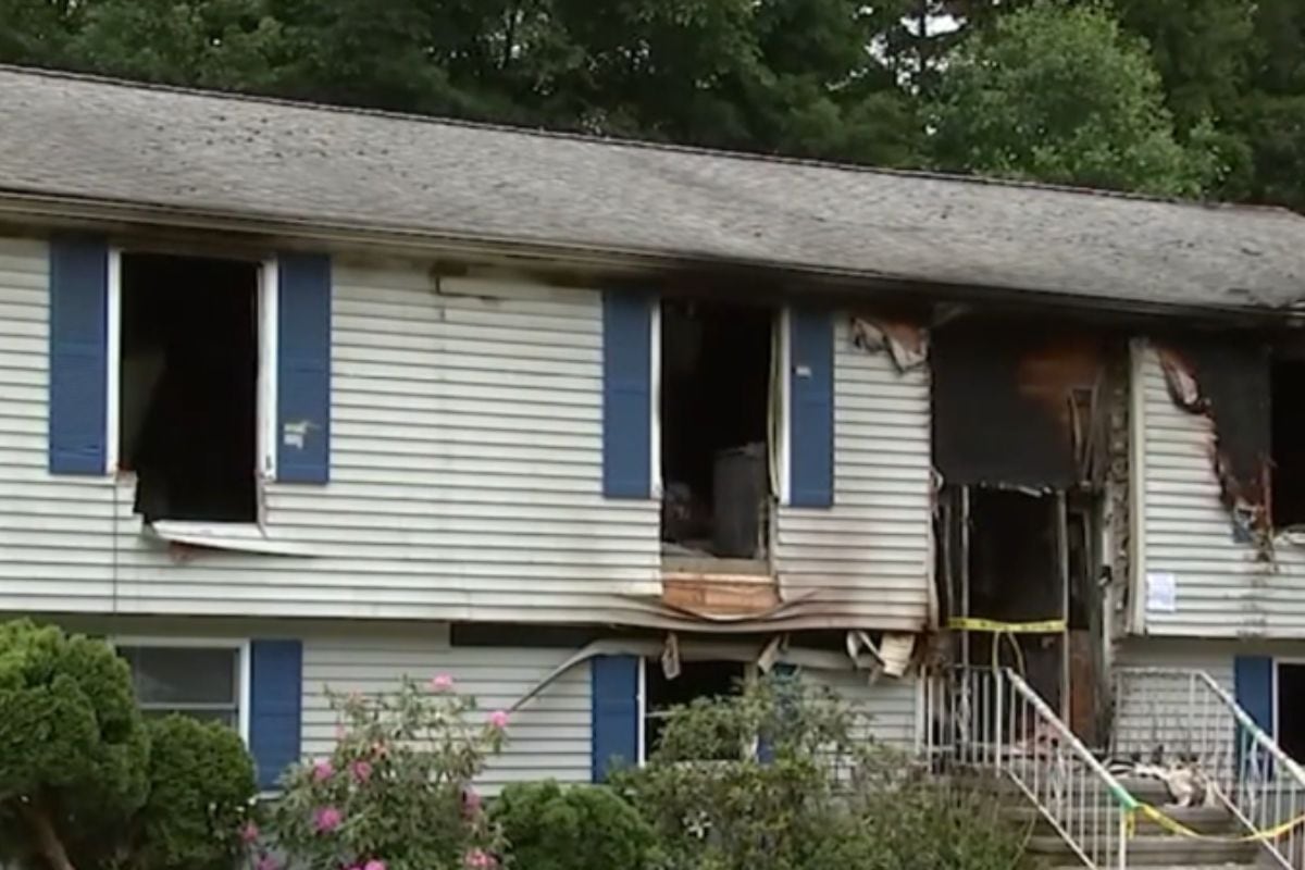 El incendio residencial en Cortlandt Manor deja dos adolescentes fallecidos y moviliza a 45 bomberos en Westchester. Foto: westchesterhispano