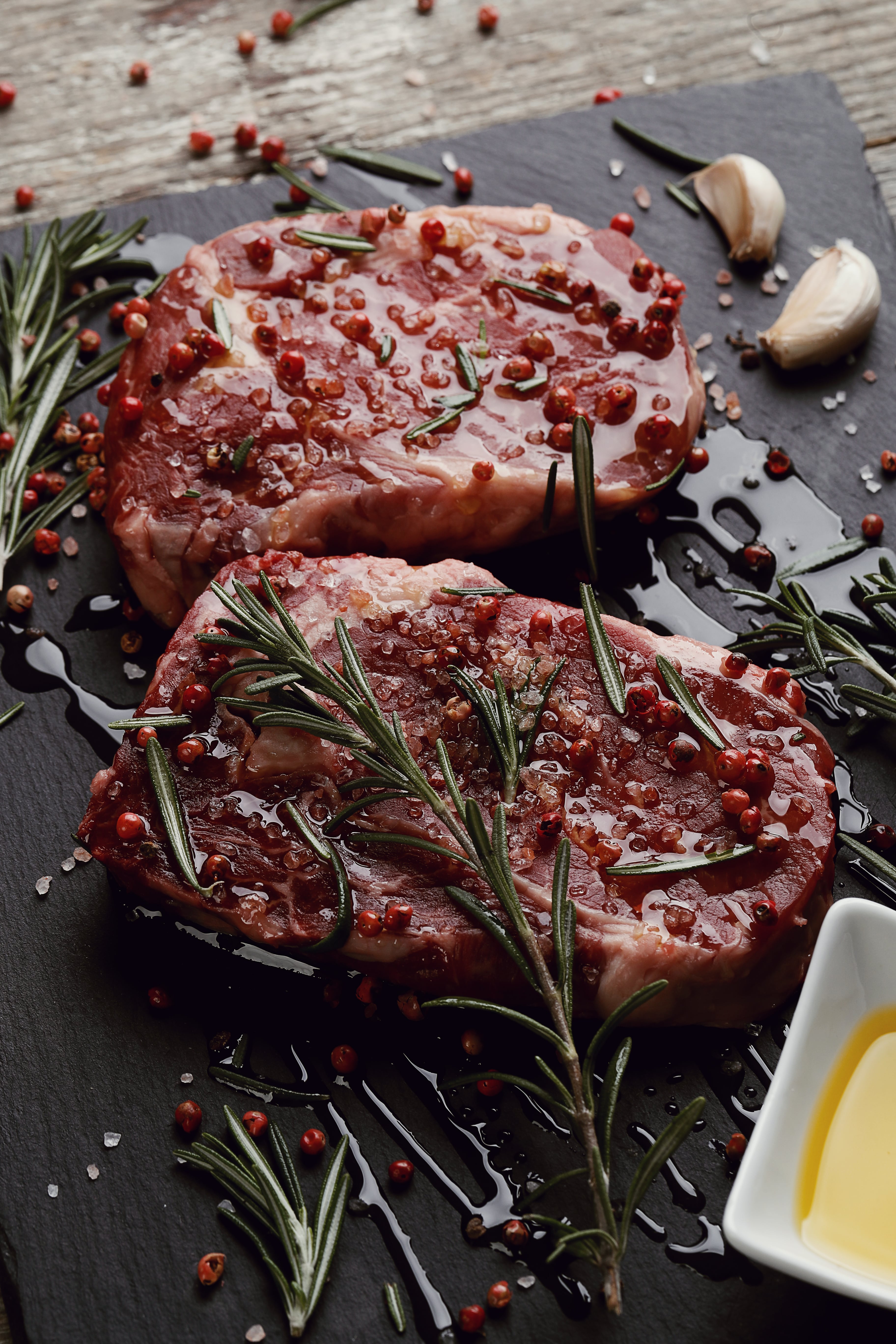 El Día Nacional del Asado se celebra el 11 de octubre para destacar la cultura culinaria en la Argentina.