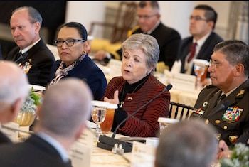 Alicia Bárcena aseguró que la