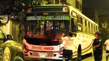 Disparan a bus de la